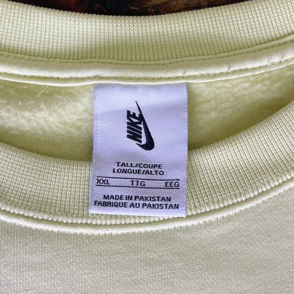 Nike Solo Swoosh Men's Fleece Crew Sweatshirt Yellow Neon XXL Tall DX1361-331 - Picture 8 of 11